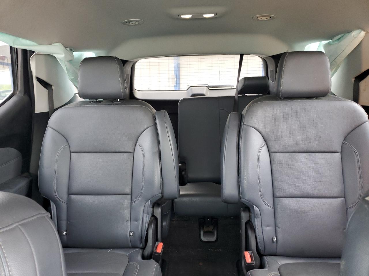 2018 Chevrolet Traverse Premier VIN: 1GNEVJKW5JJ102928 Lot: 81149555