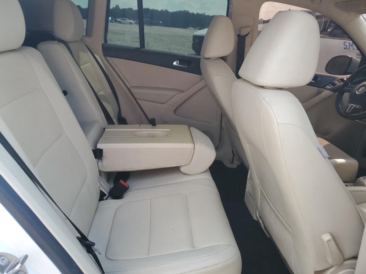 2015 Volkswagen Tiguan S VIN: WVGAV7AXXFW603761 Lot: 80484765