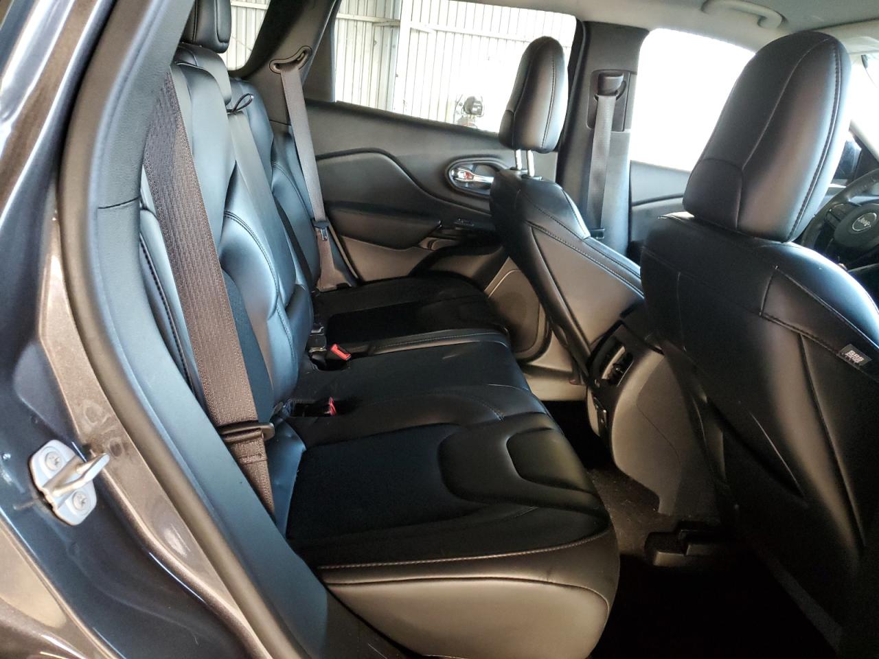 2020 Jeep Cherokee Latitude Plus VIN: 1C4PJLLB8LD602264 Lot: 81807695