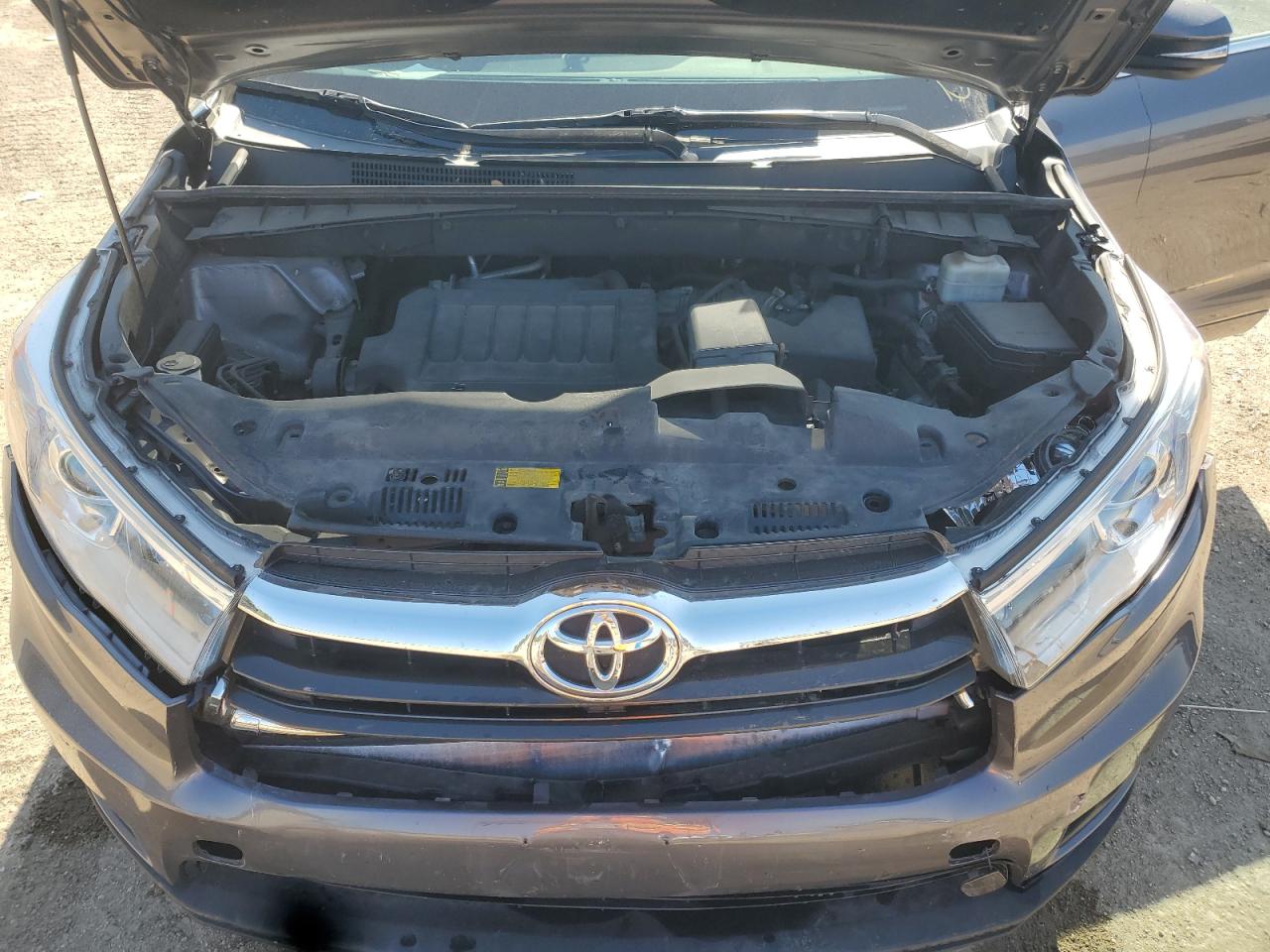 2015 Toyota Highlander Xle VIN: 5TDJKRFH8FS195772 Lot: 72006715