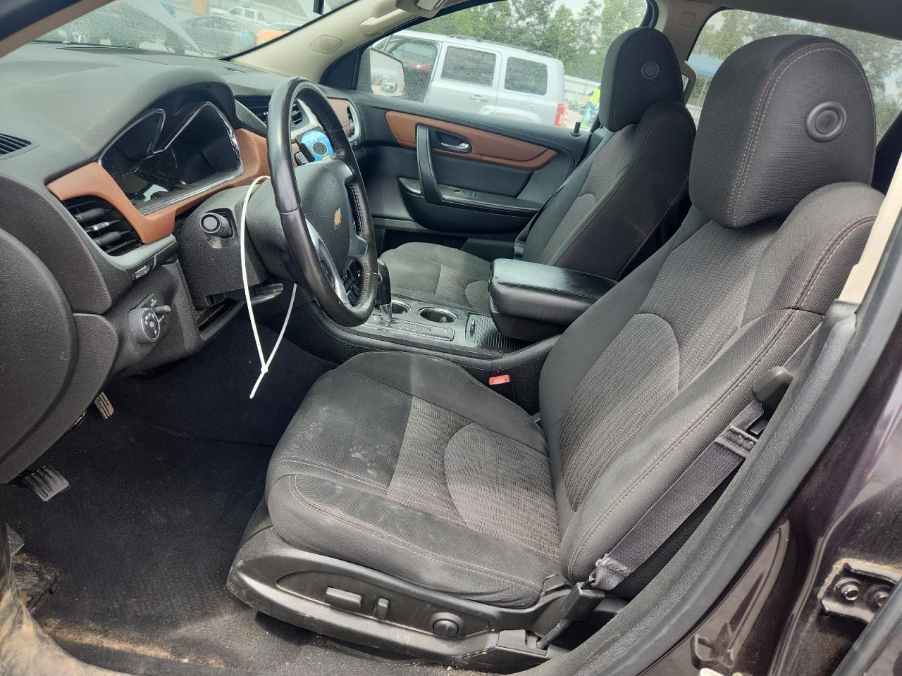 2015 Chevrolet Traverse Lt VIN: 1GNKRGKD7FJ110058 Lot: 70997475