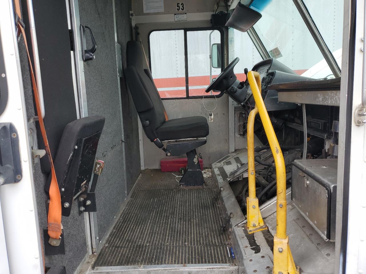 2003 Ford Econoline E450 Super Duty Commercial Stripped Chassis VIN: 1FCLE49L03HB90066 Lot: 83951675