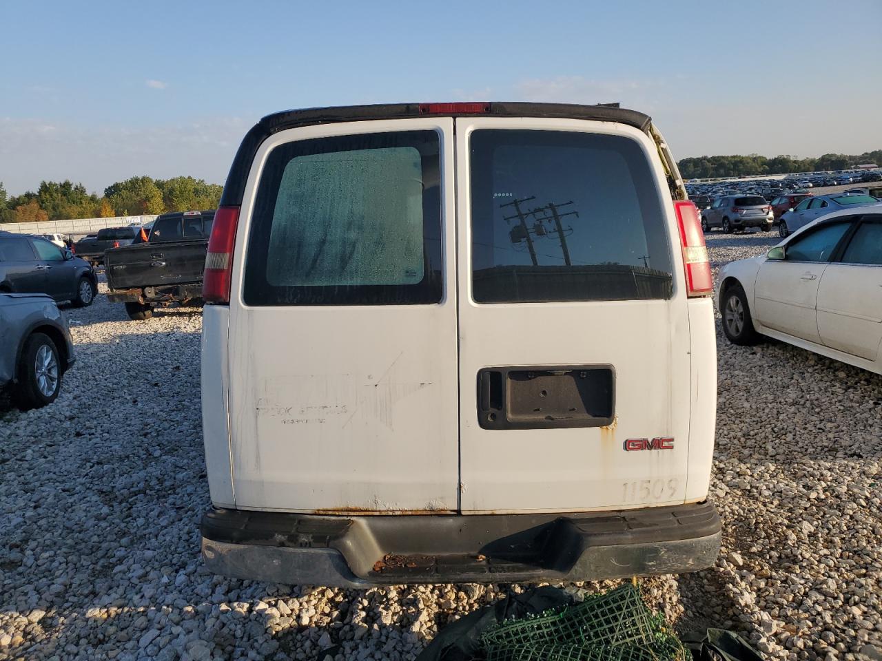 2005 GMC Savana G2500 VIN: 1GTGG29V351128240 Lot: 80692875