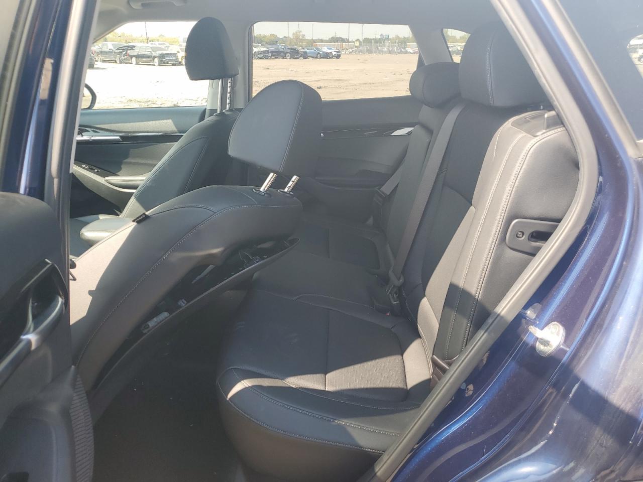 2023 Kia Seltos Sx VIN: KNDETCA26P7387279 Lot: 80052985