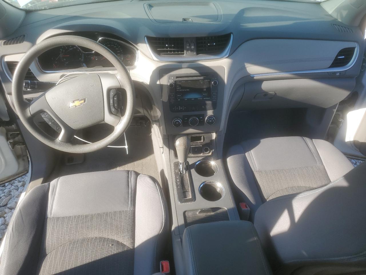 2016 Chevrolet Traverse Ls VIN: 1GNKVFED4GJ143795 Lot: 81003235