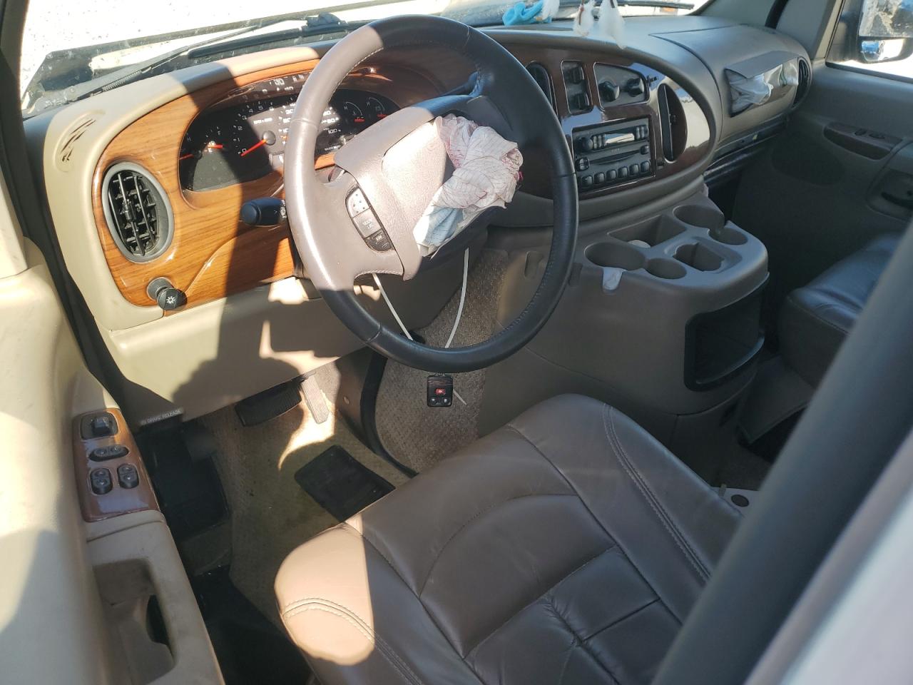 2004 Ford Econoline E150 Van VIN: 1FDRE14L94HA05946 Lot: 82127345