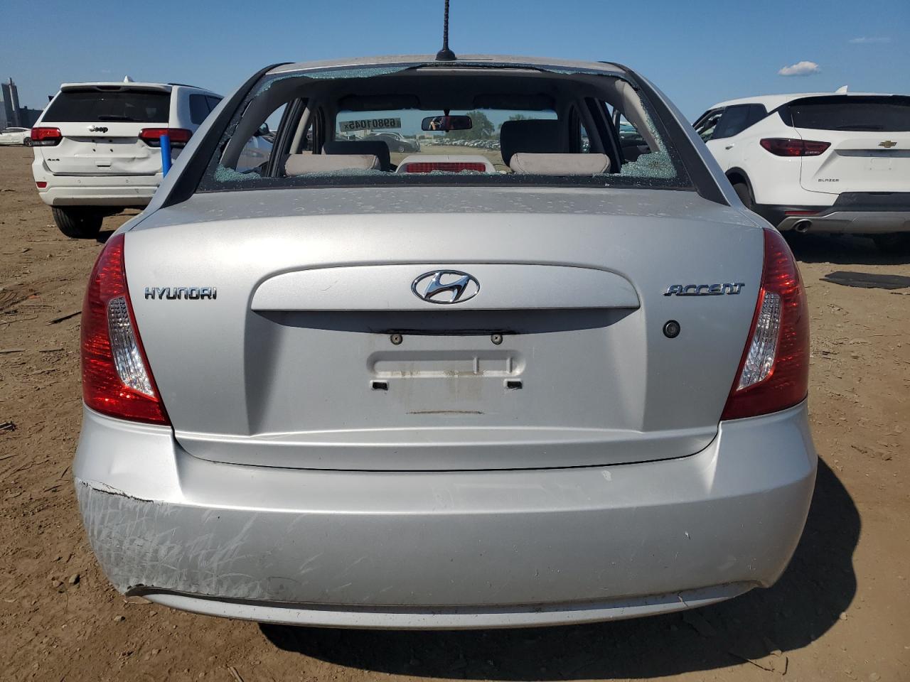 2008 Hyundai Accent Gls VIN: KMHCN46C08U235926 Lot: 69801045