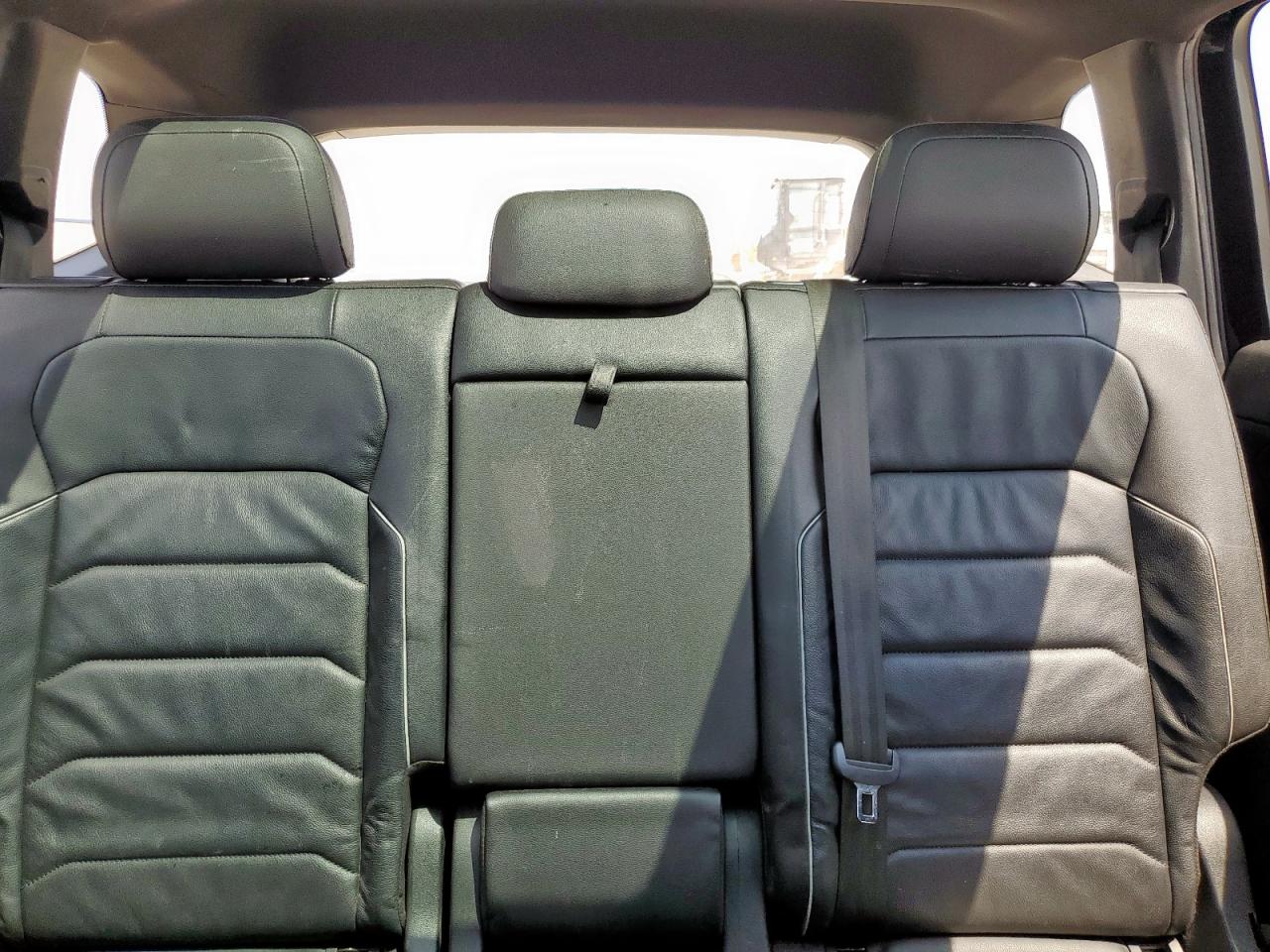 2020 Volkswagen Tiguan Sel Premium R-Line VIN: 3VV4B7AX4LM175872 Lot: 80442765