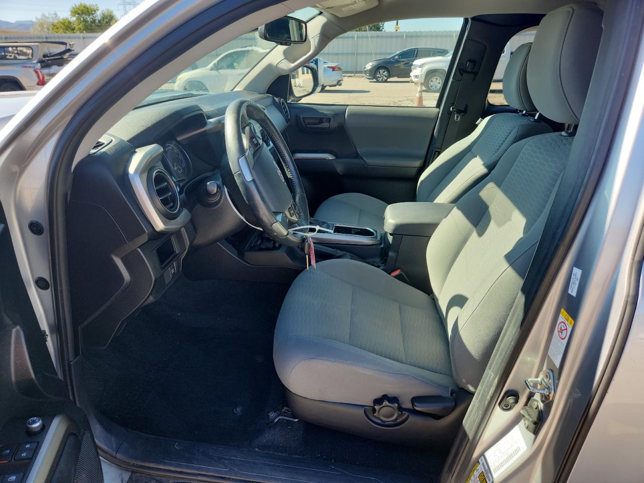 2018 Toyota Tacoma Access Cab VIN: 5TFSZ5ANXJX150728 Lot: 81031265