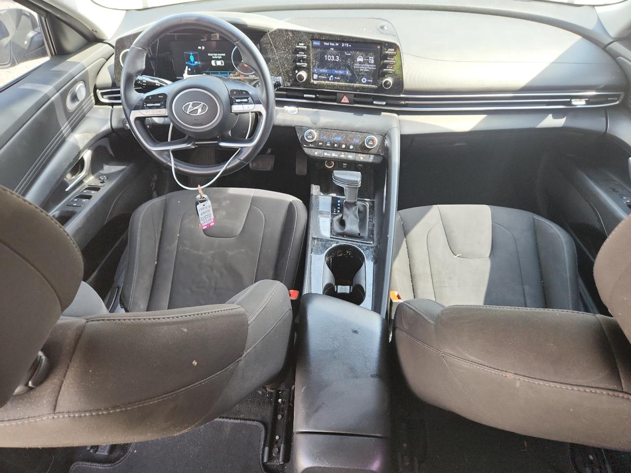 2022 Hyundai Elantra Sel VIN: KMHLS4AG3NU253190 Lot: 71875435