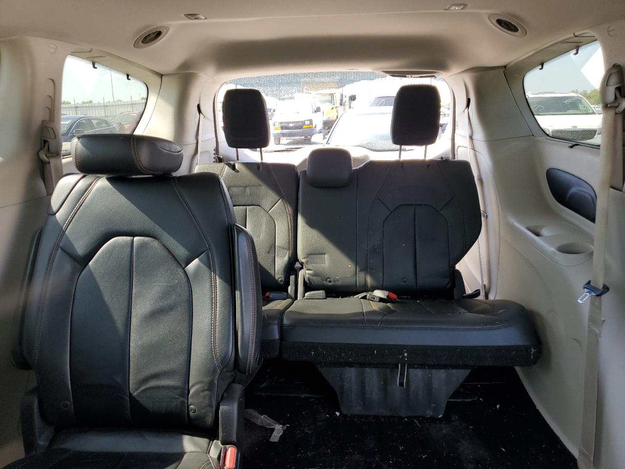 2017 Chrysler Pacifica Touring L VIN: 2C4RC1BG2HR540479 Lot: 89736255