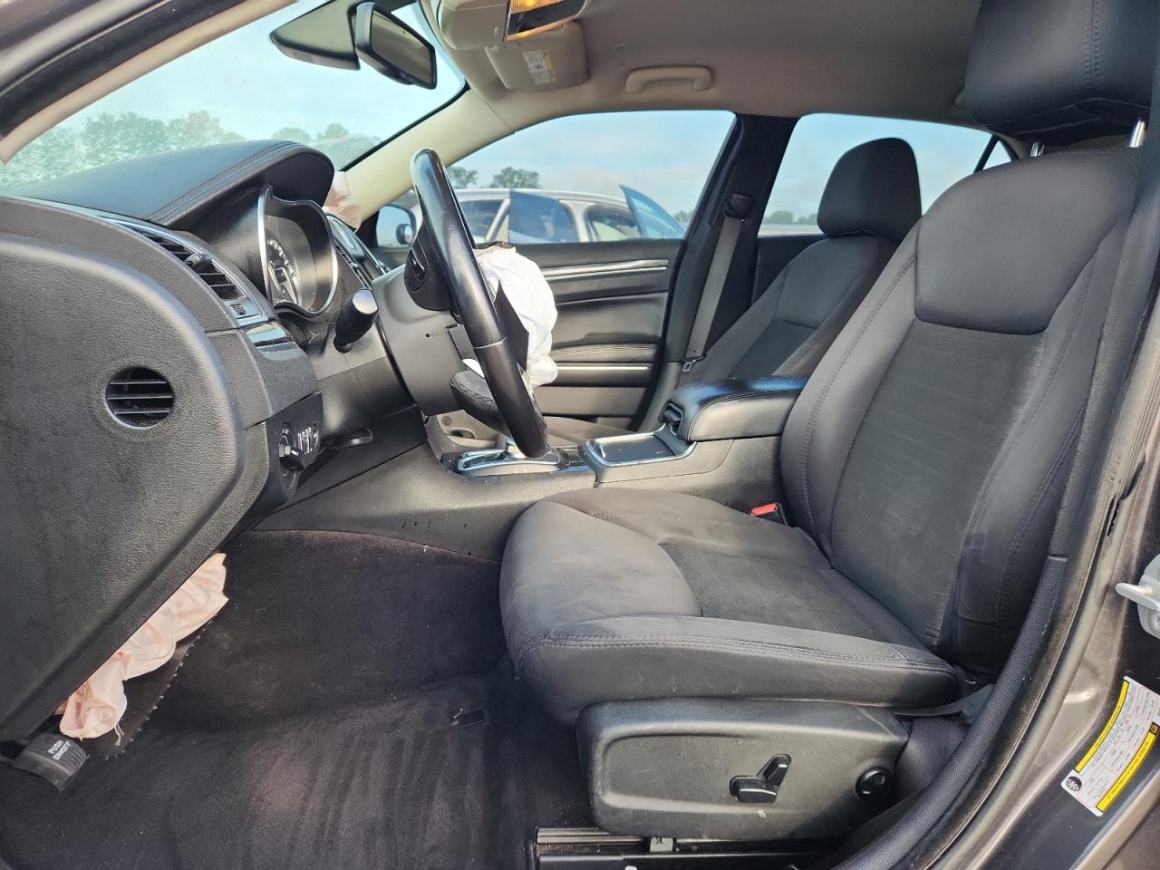 2019 Chrysler 300 Touring VIN: 2C3CCAAG1KH501200 Lot: 81669155