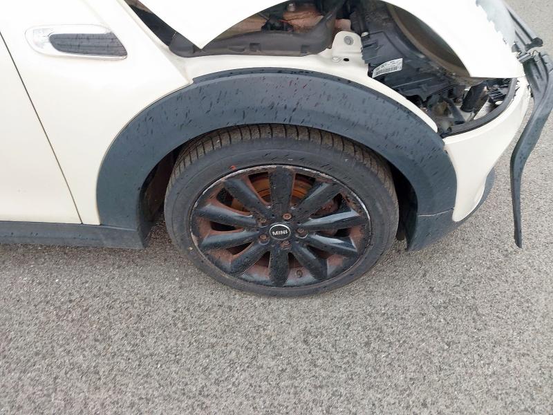 2015 MINI COOPER 