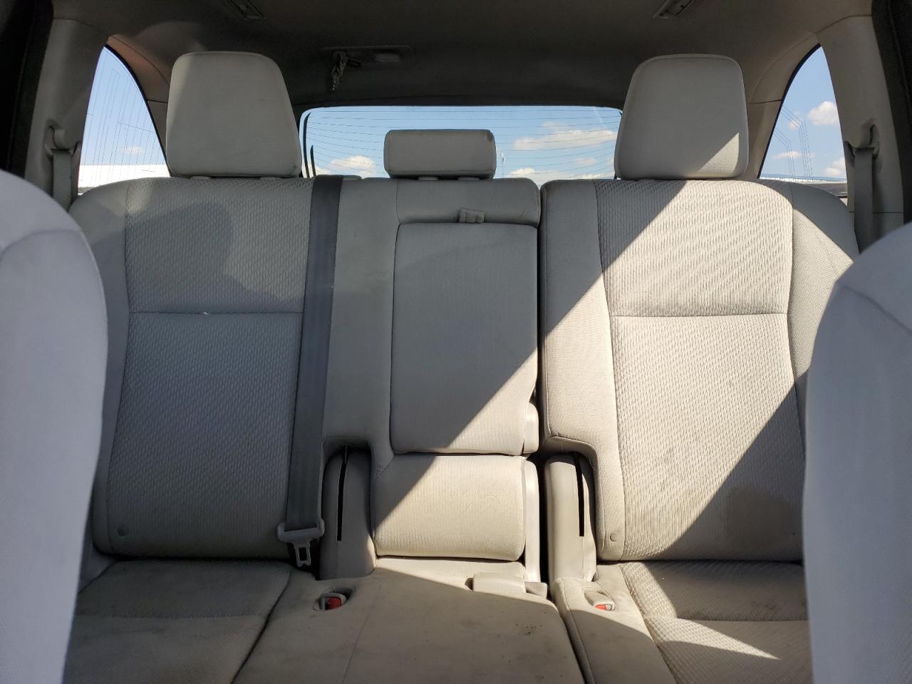 2016 Toyota Highlander Le VIN: 5TDBKRFH0GS306515 Lot: 83833875