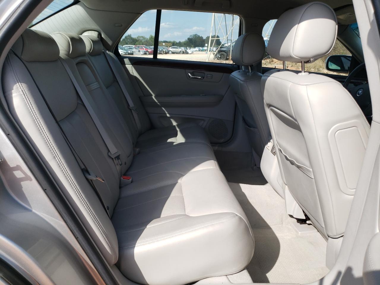 2007 Cadillac Dts VIN: 1G6KD57Y67U172190 Lot: 81622895