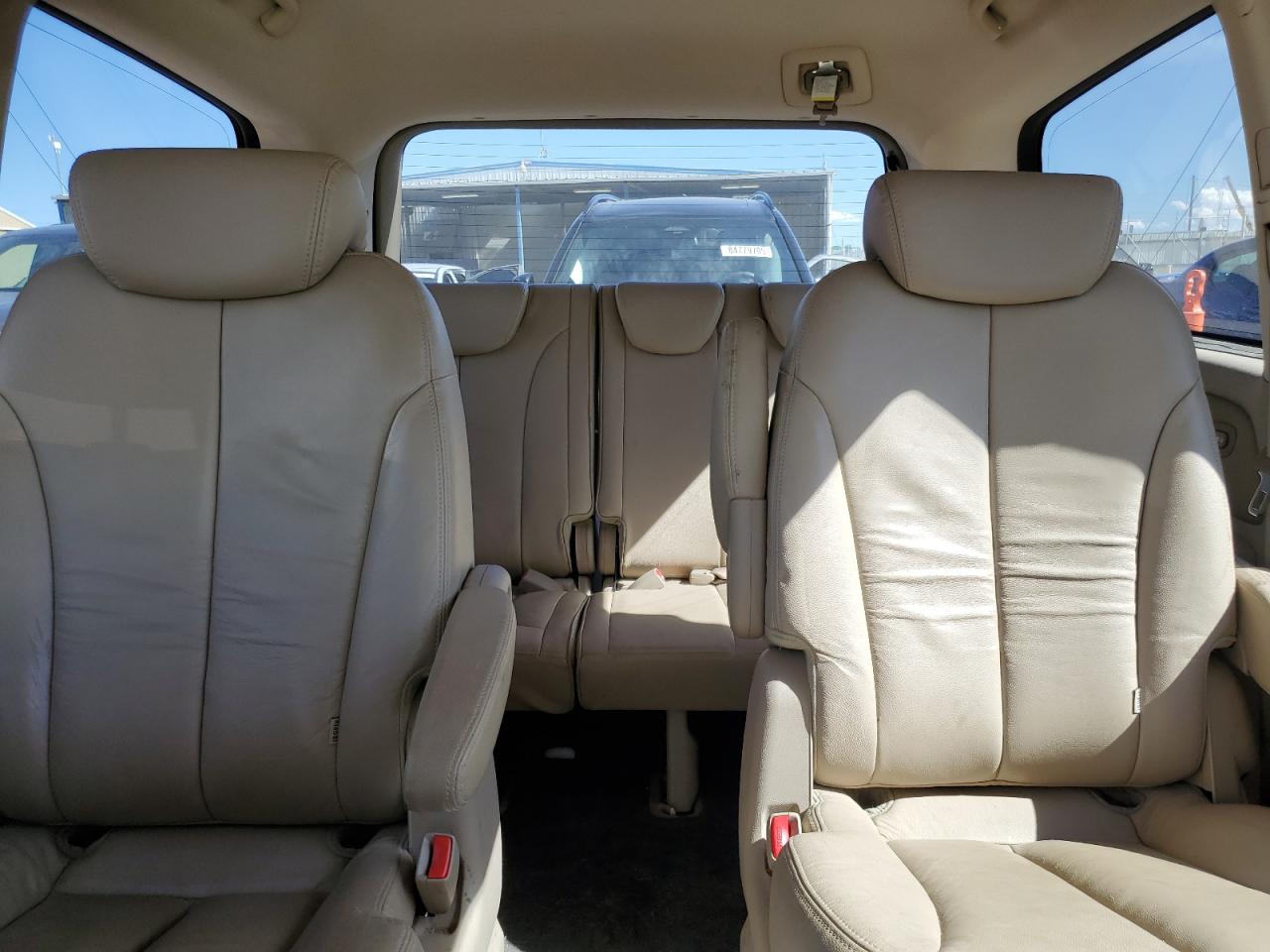 2008 Kia Sedona Ex VIN: KNDMB233686199075 Lot: 81818595