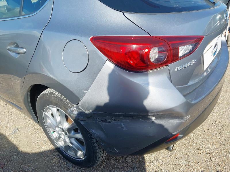 2014 MAZDA 3 SE 