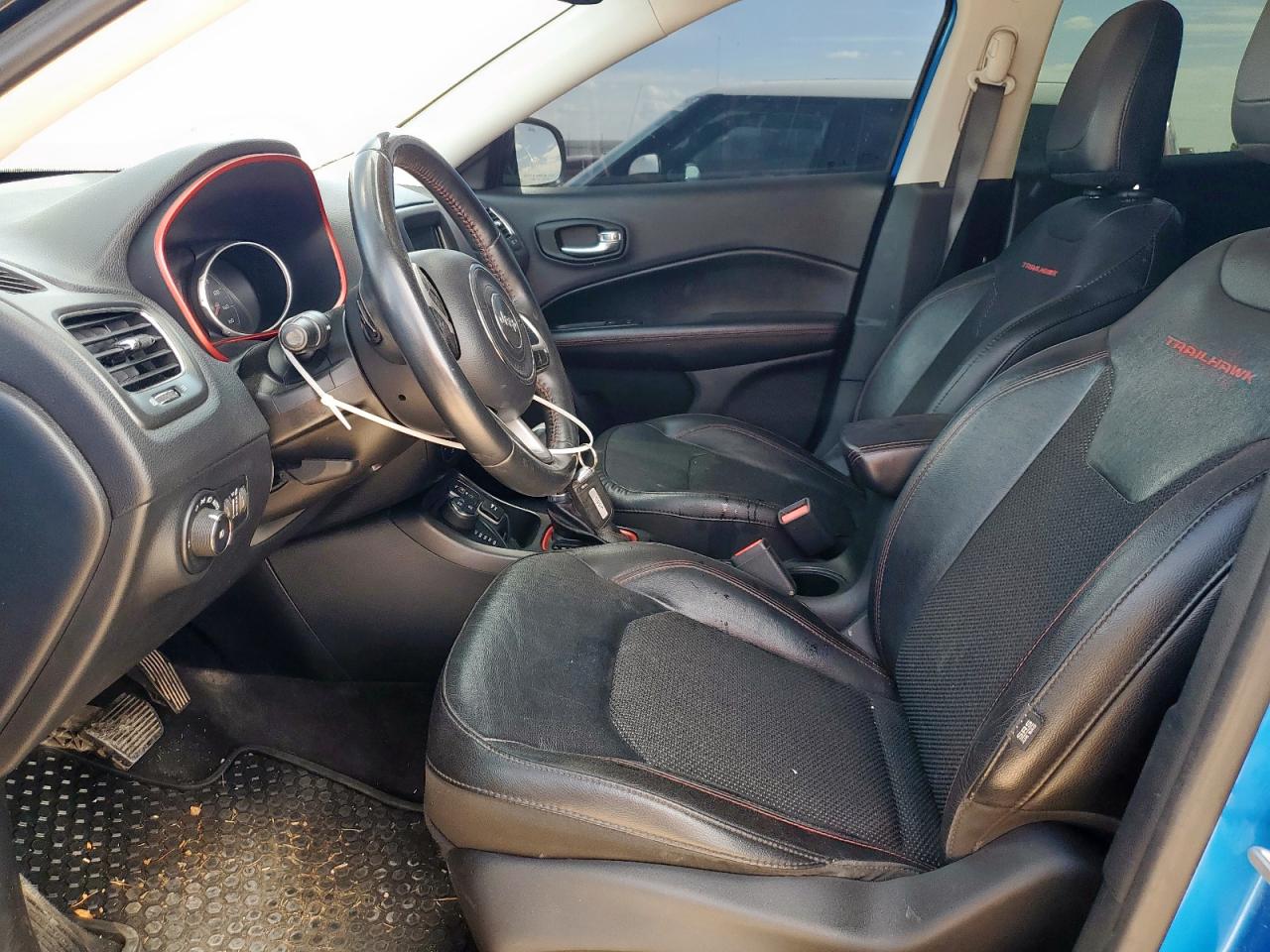 2018 Jeep Compass Trailhawk VIN: 3C4NJDDB8JT255554 Lot: 71521945