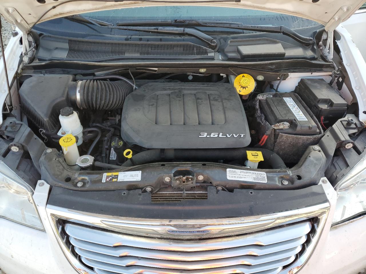 2015 Chrysler Town & Country Touring VIN: 2C4RC1BG9FR675469 Lot: 81849265