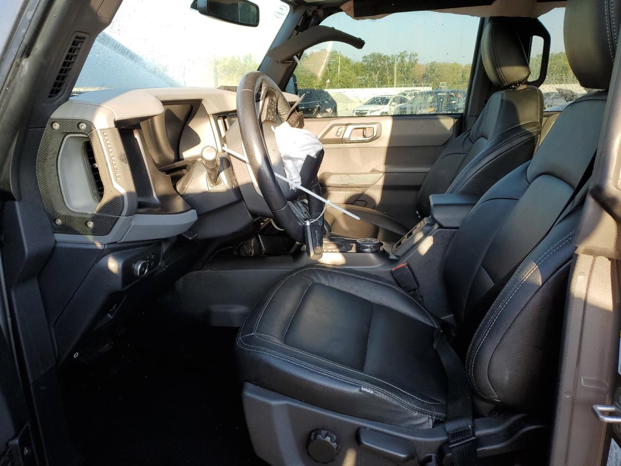 2021 Ford Bronco Base VIN: 1FMDE5BH8MLB06439 Lot: 82162945
