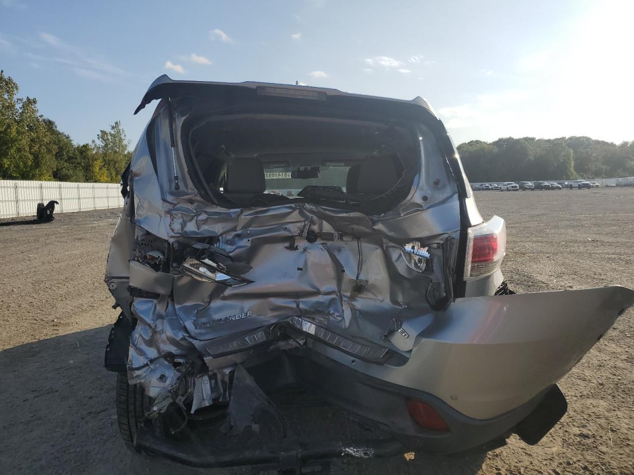 2015 Toyota Highlander Hybrid Limited VIN: 5TDDCRFH1FS008110 Lot: 81418935