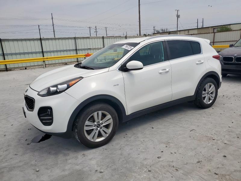  KIA SPORTAGE 2017 Белы