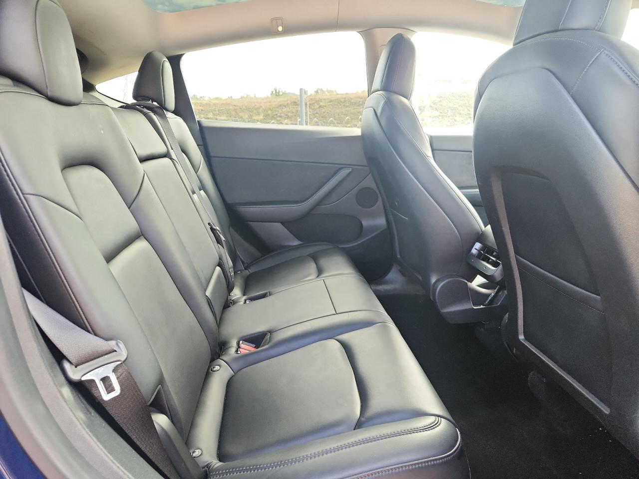 2021 Tesla Model Y VIN: 5YJYGDEEXMF200109 Lot: 82060915