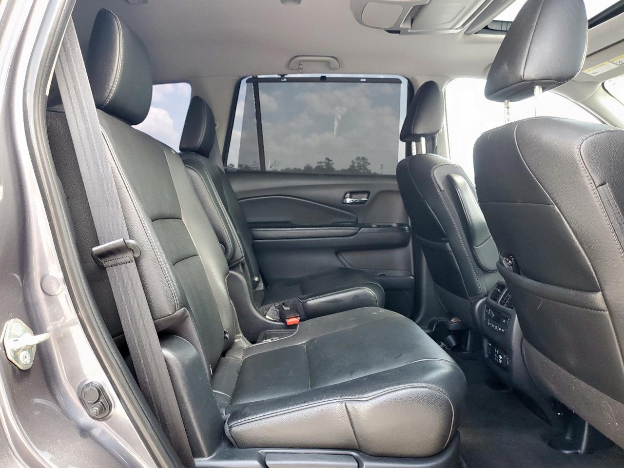 2019 Honda Pilot Touring VIN: 5FNYF5H63KB043131 Lot: 80713755