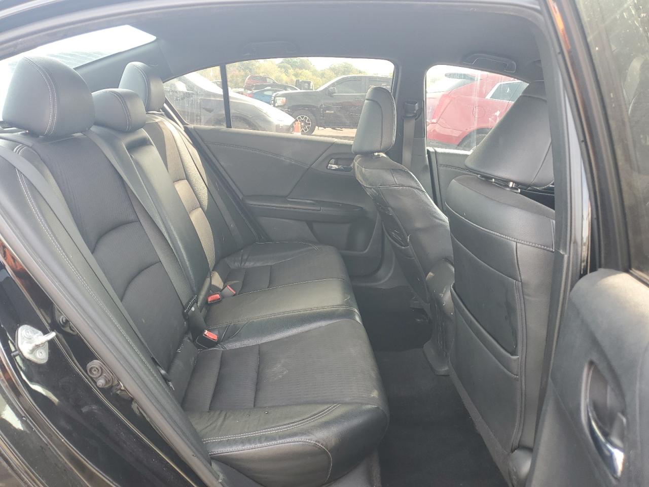 2016 Honda Accord Sport VIN: 1HGCR2F52GA023979 Lot: 82121405