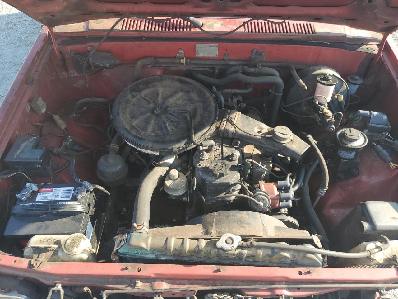 1987 Toyota Pickup 1/2 Ton Rn50 VIN: JT4RN50RXH0301116 Lot: 81136595