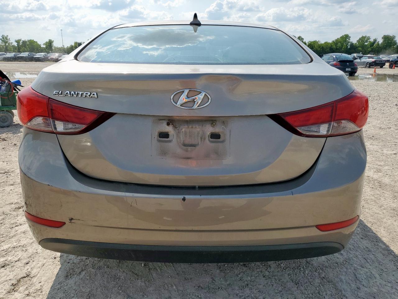 2014 Hyundai Elantra Se VIN: 5NPDH4AEXEH519823 Lot: 71830195