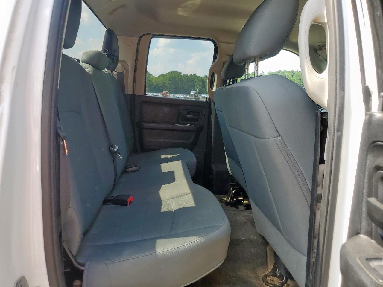 2016 Ram 1500 St VIN: 1C6RR7FM8GS152923 Lot: 81057395