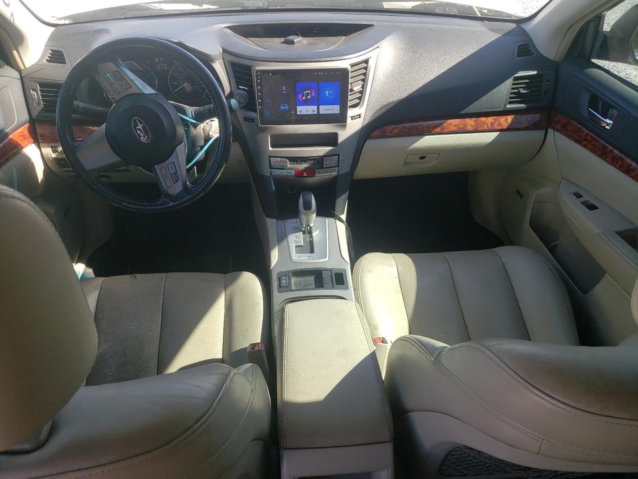 2011 Subaru Legacy 2.5I Limited VIN: 4S3BMBJ64B3229018 Lot: 81726035