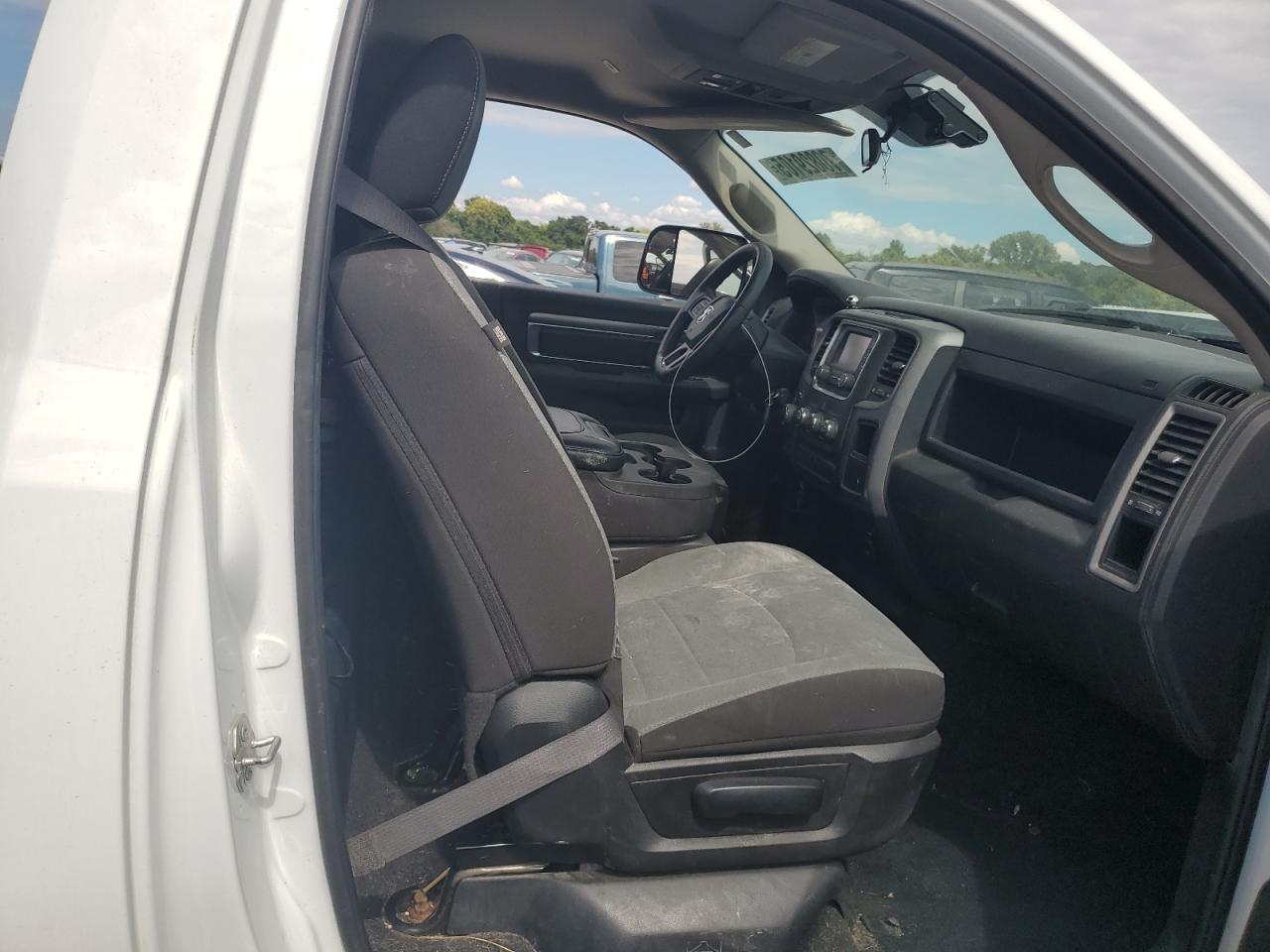 2022 Ram 1500 Classic Tradesman VIN: 3C6JR7DG4NG429999 Lot: 70829105