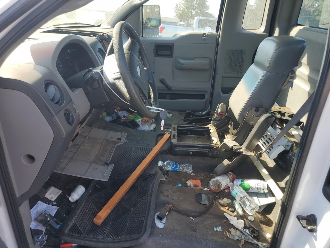 2005 Ford F150 VIN: 1FTRF12275NA49880 Lot: 70466425