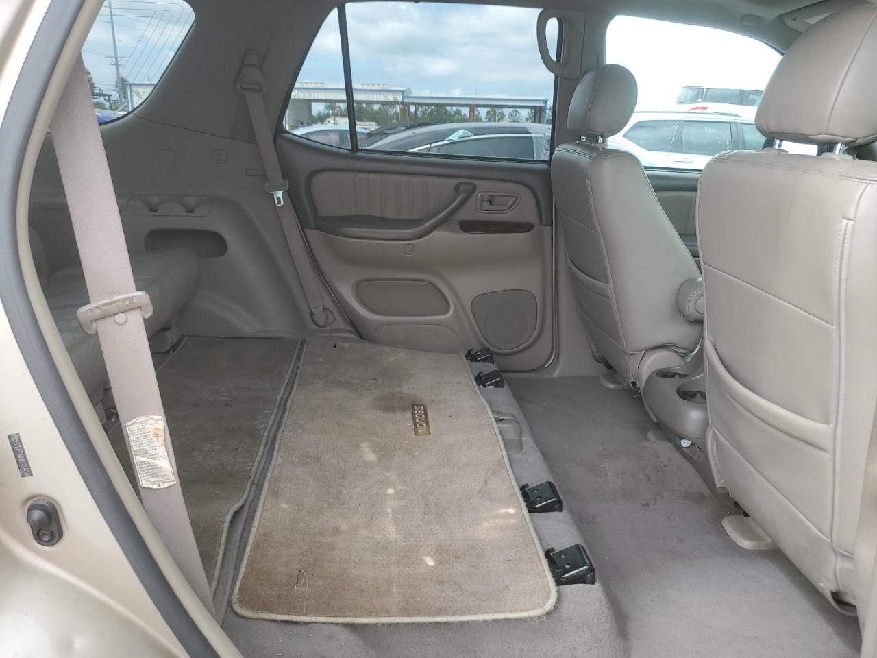 2005 Toyota Sequoia Limited VIN: 5TDZT38A85S256078 Lot: 84743695