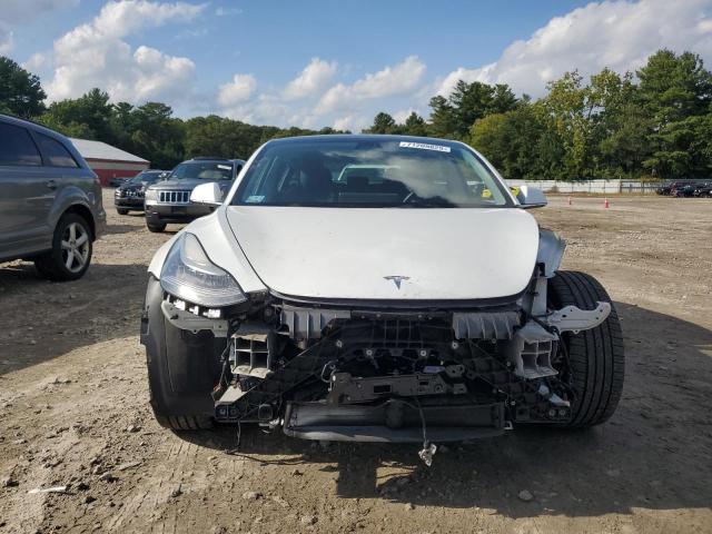  TESLA MODEL 3 2019 Biały