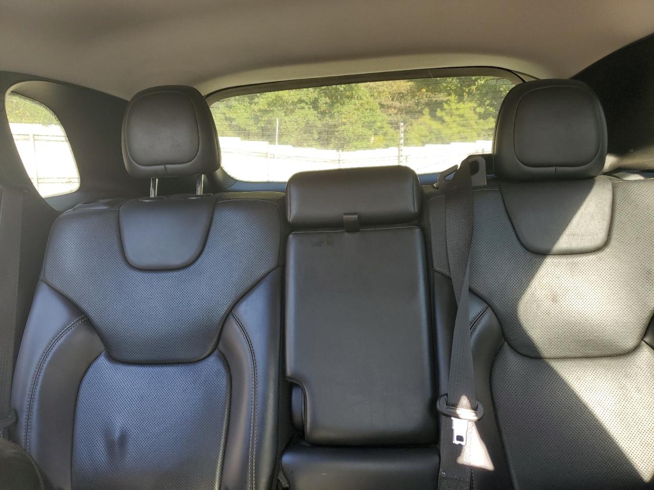 2019 Jeep Cherokee Limited VIN: 1C4PJLDB0KD415923 Lot: 81748235