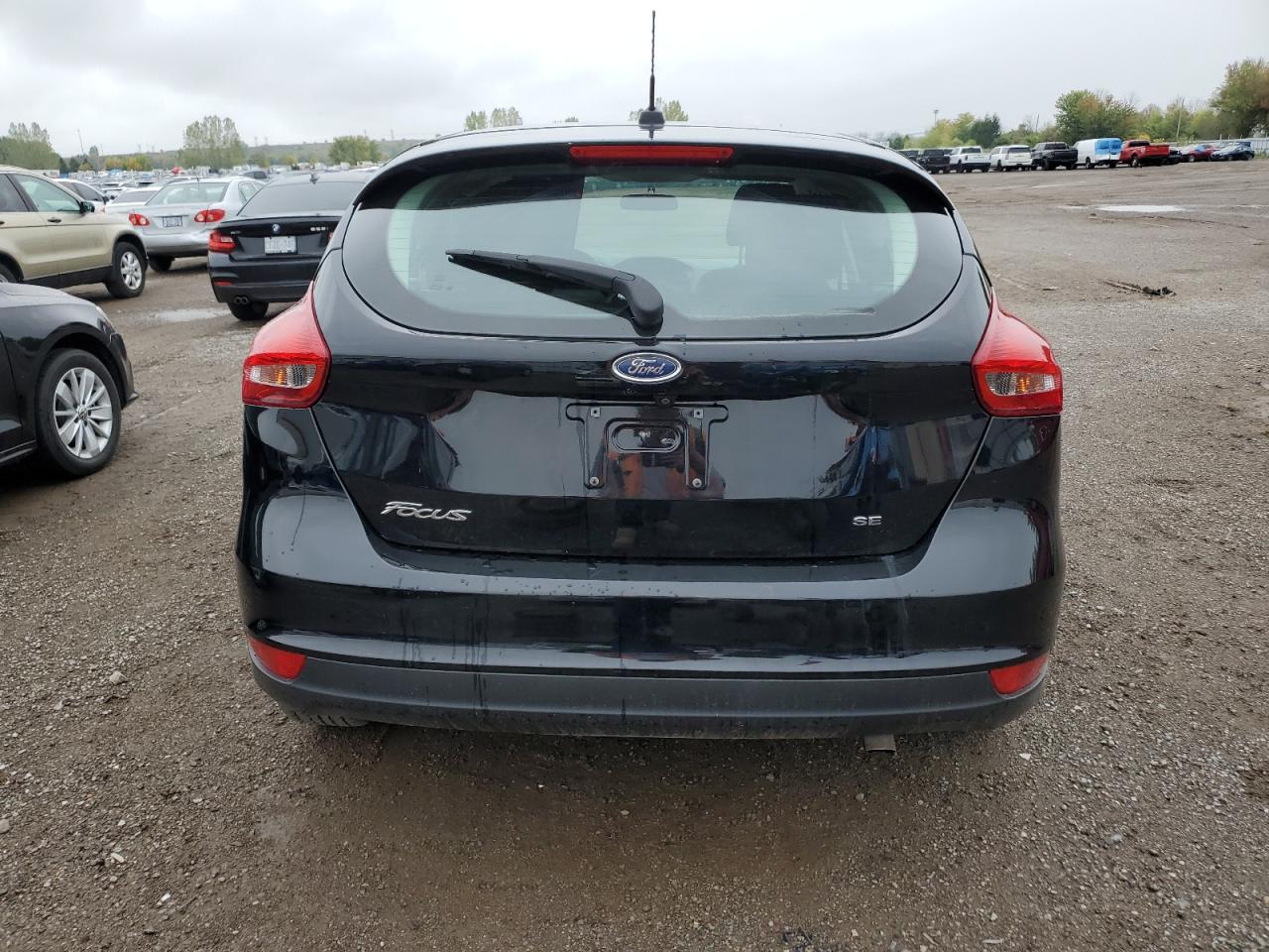 2018 Ford Focus Se VIN: 1FADP3K29JL305953 Lot: 81395095