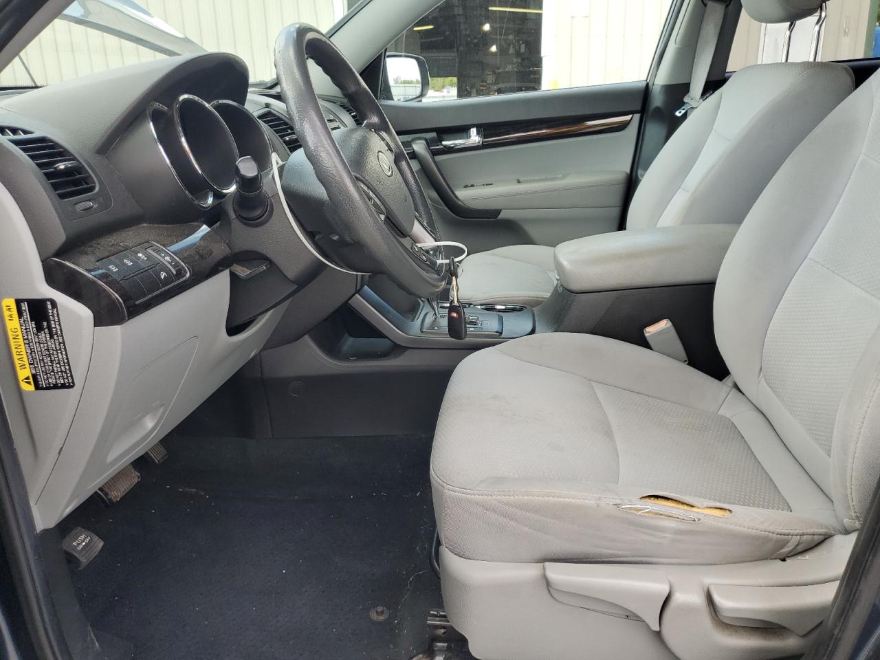 2011 Kia Sorento Base VIN: 5XYKT3A15BG051807 Lot: 80836605