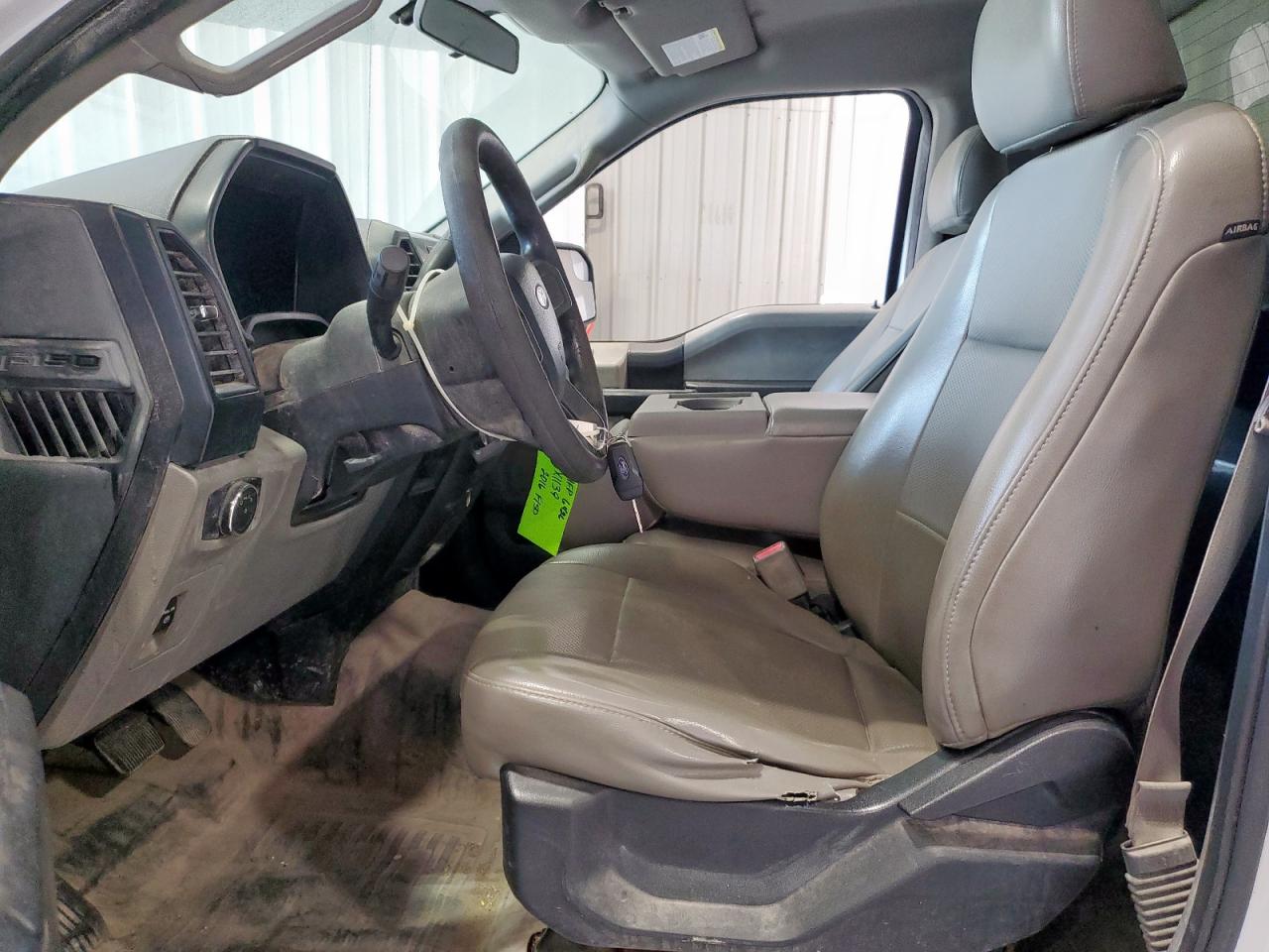 2016 Ford F150 VIN: 1FTMF1C81GFB30724 Lot: 71045875