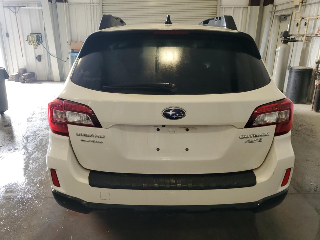 2016 Subaru Outback 2.5I Premium VIN: 4S4BSAHC9G3324298 Lot: 71623545