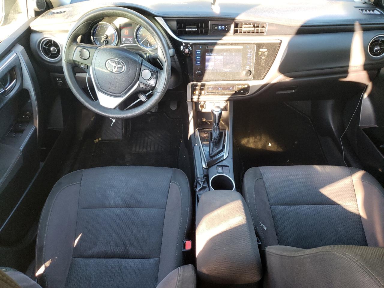 2017 Toyota Corolla L VIN: 2T1BURHE3HC958195 Lot: 83798805