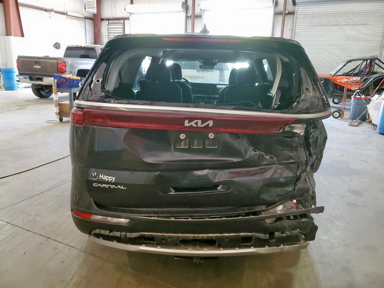 2024 Kia Carnival Lx VIN: KNDNB4H39R6444204 Lot: 71715515