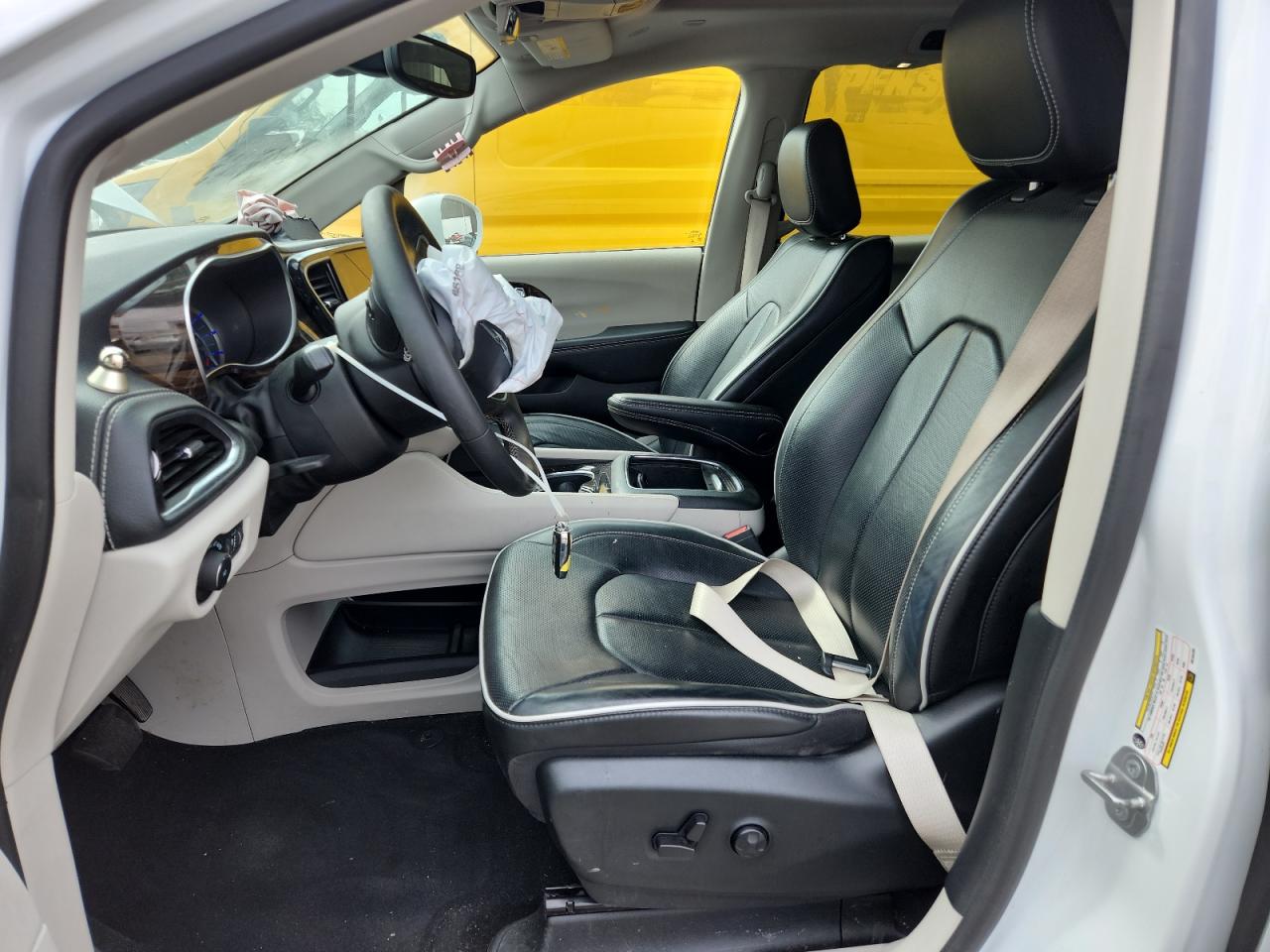 2022 Chrysler Pacifica Hybrid Limited VIN: 2C4RC1S70NR184495 Lot: 83800815