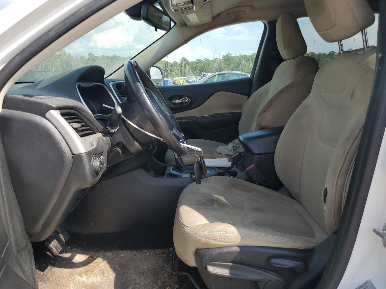 2017 Jeep Cherokee Latitude VIN: 1C4PJLCB1HW522753 Lot: 81566545