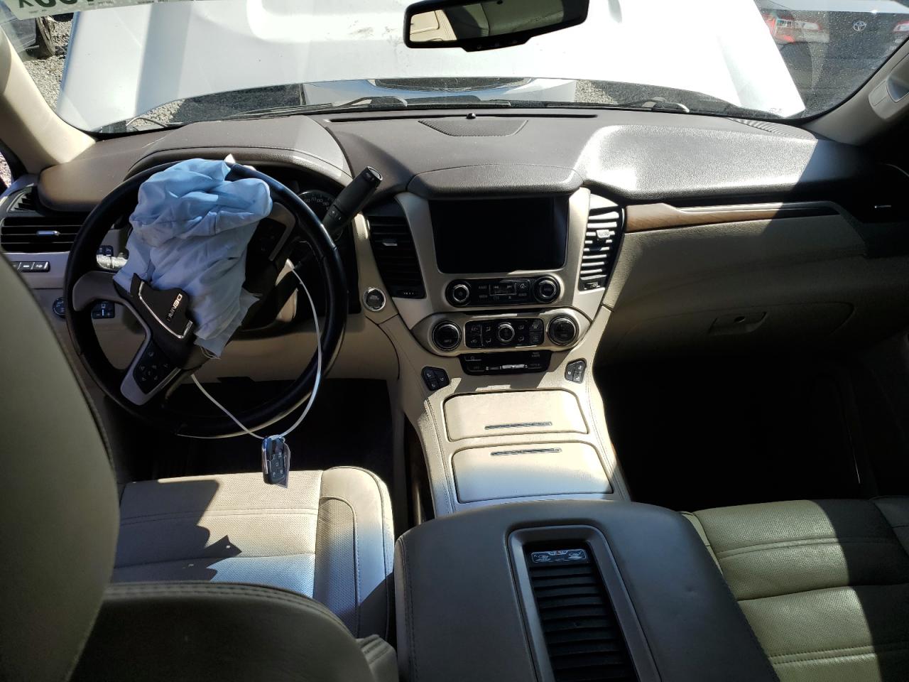 2020 GMC Yukon Denali VIN: 1GKS2CKJ7LR200663 Lot: 87095205