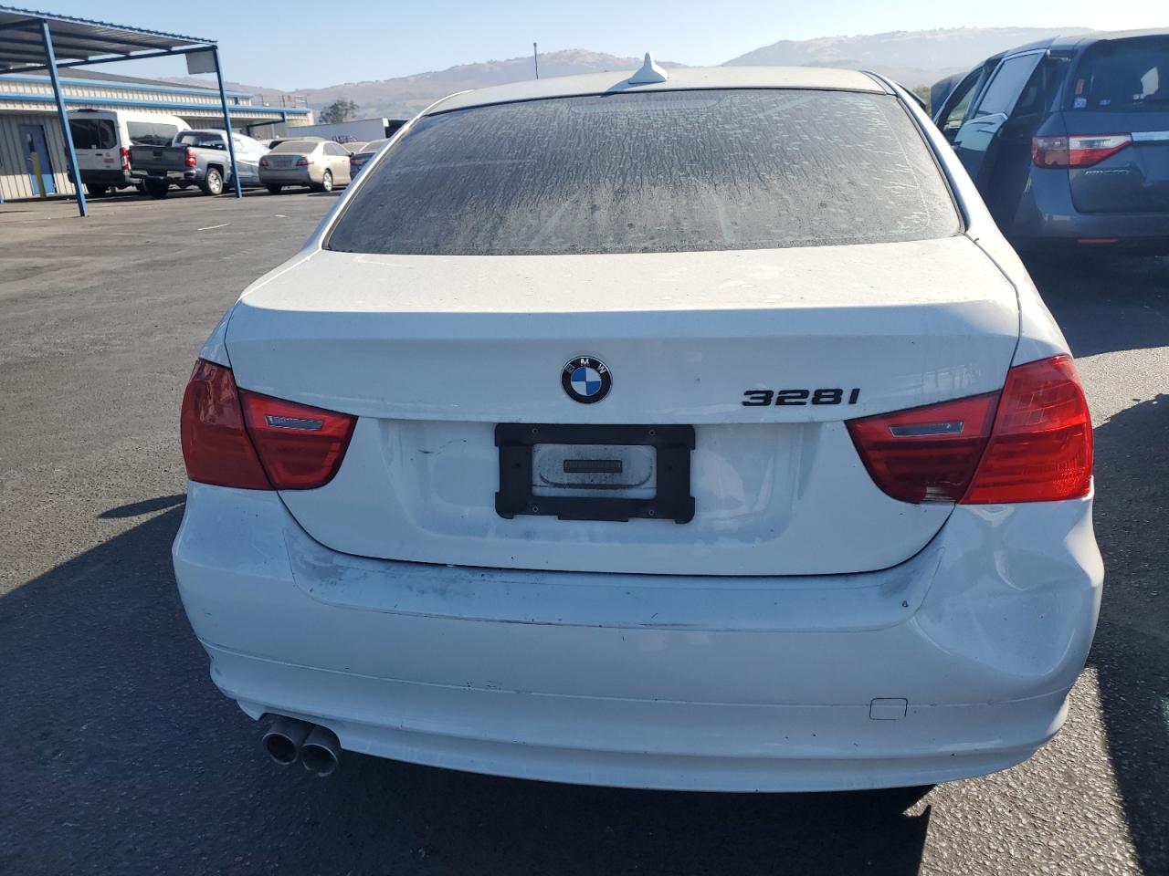 2011 BMW 328 I Sulev VIN: WBAPH5G55BNM72915 Lot: 71501495