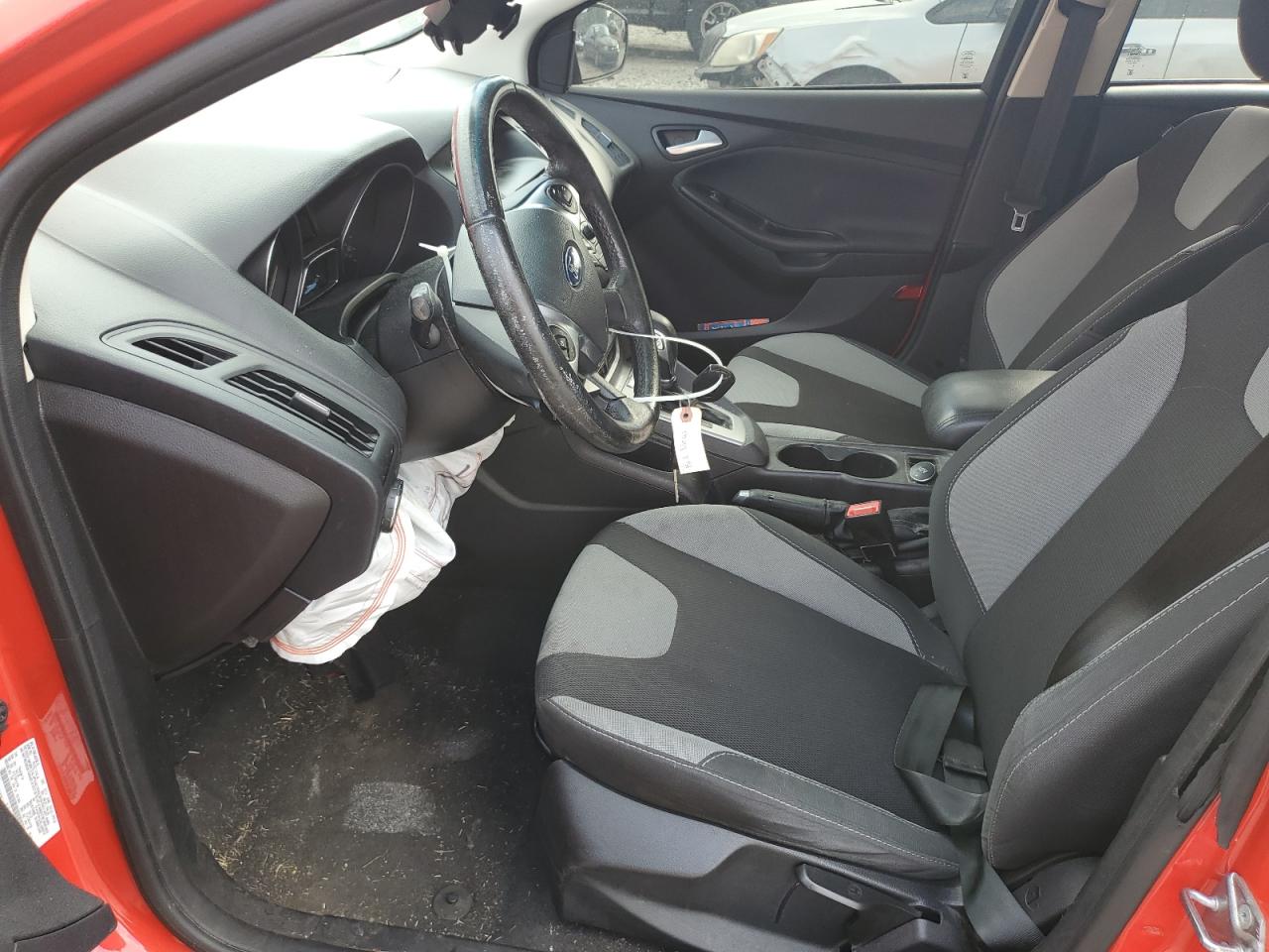 2014 Ford Focus Se VIN: 1FADP3K23EL298018 Lot: 83989475