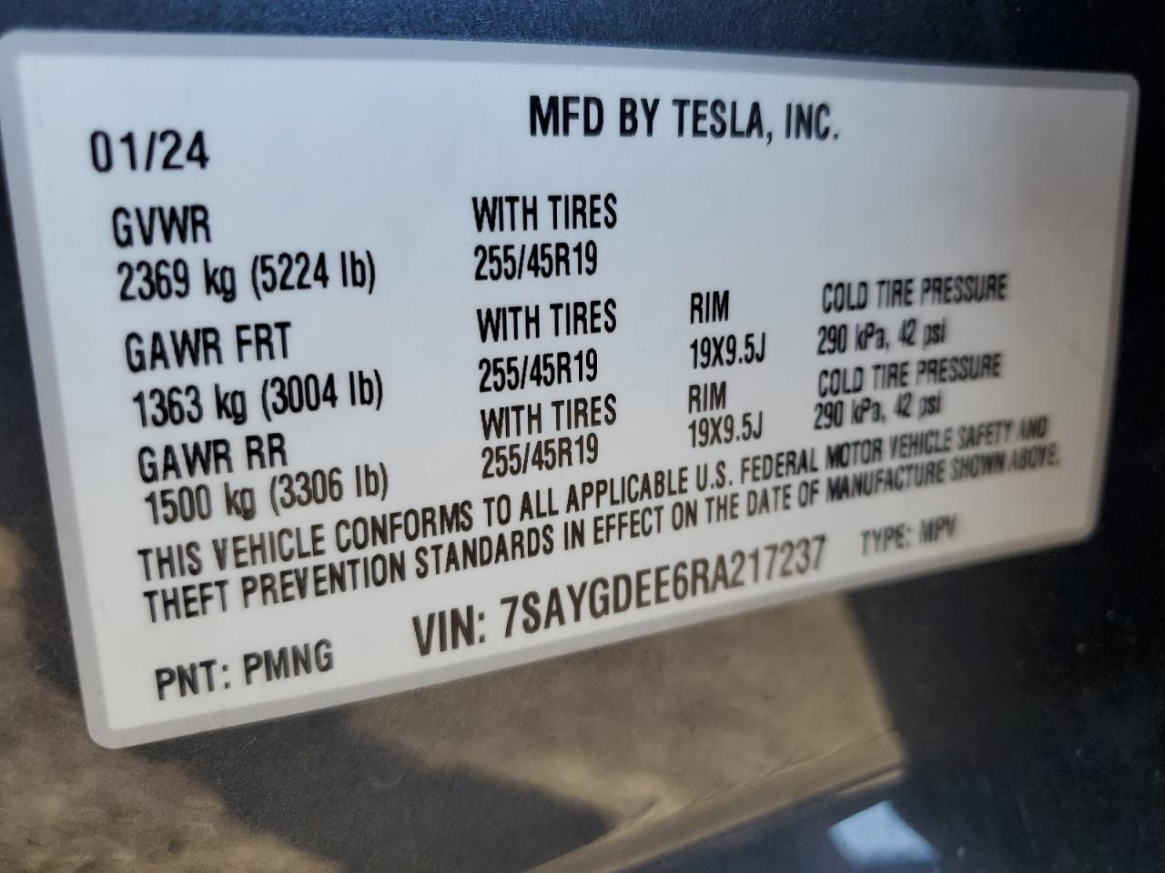 2024 Tesla Model Y VIN: 7SAYGDEE6RA217237 Lot: 69722845